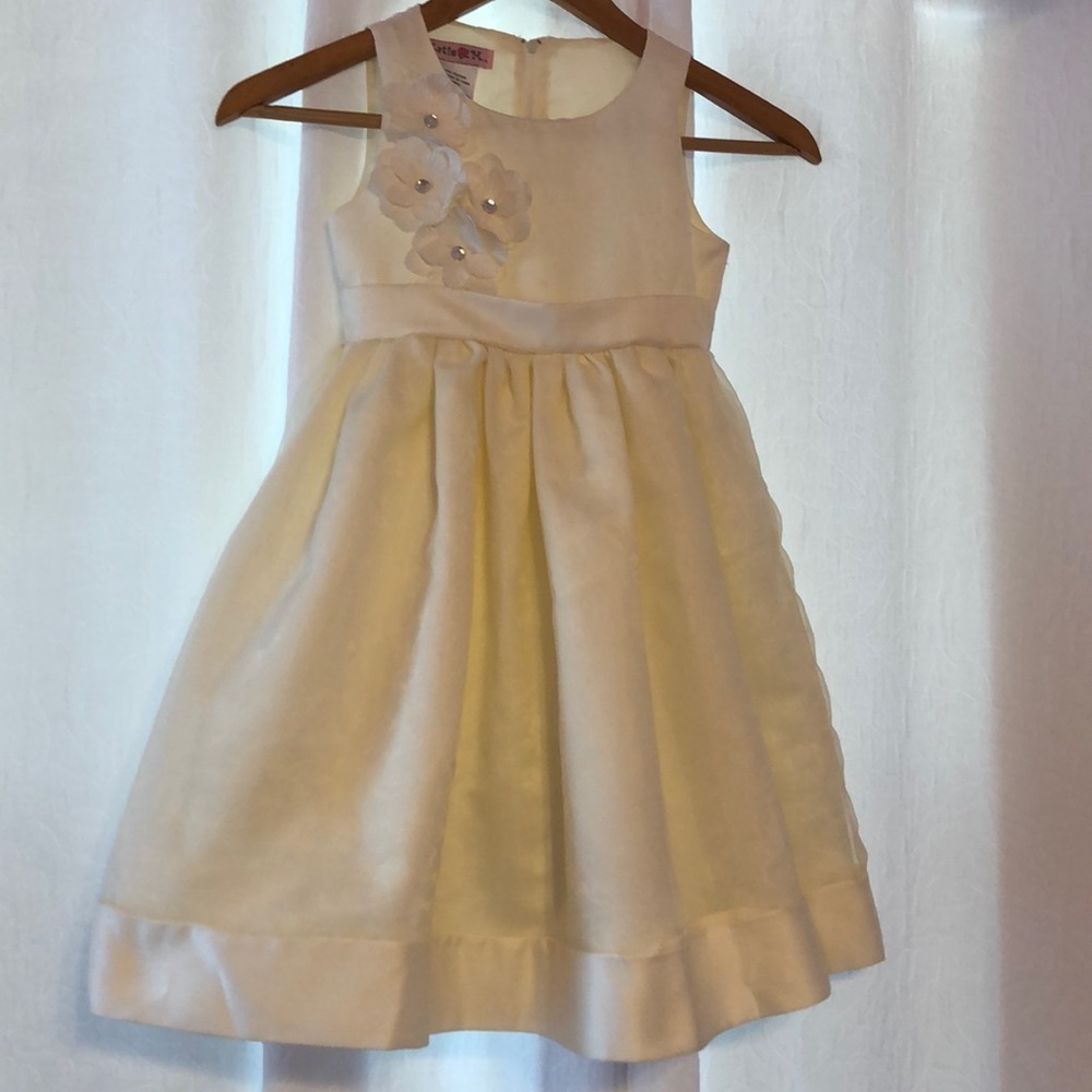 Katie M gorgeous girls dress size 6X EUC
